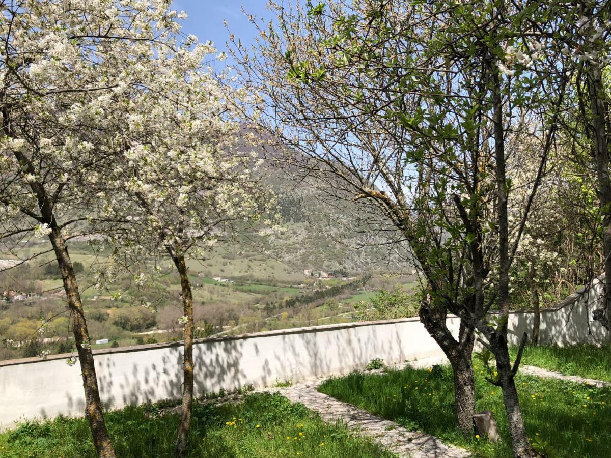 B&B Al San Francesco Castel Di Sangro Esterno foto