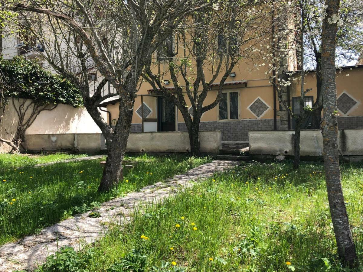 B&B Al San Francesco Castel Di Sangro Esterno foto